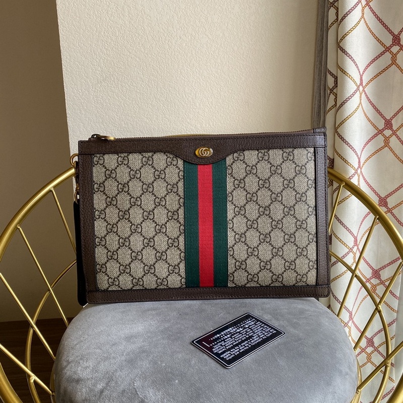 Gucci Wallets 83